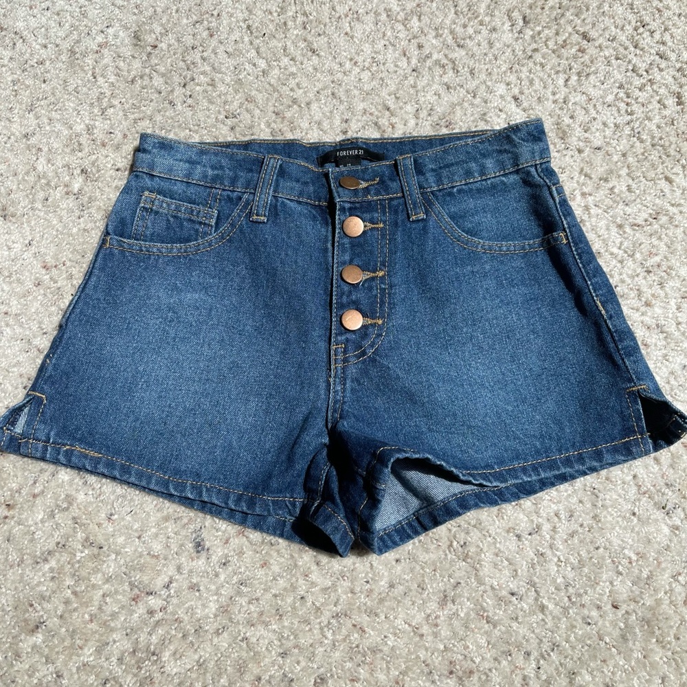 forever 21 • denim shorts